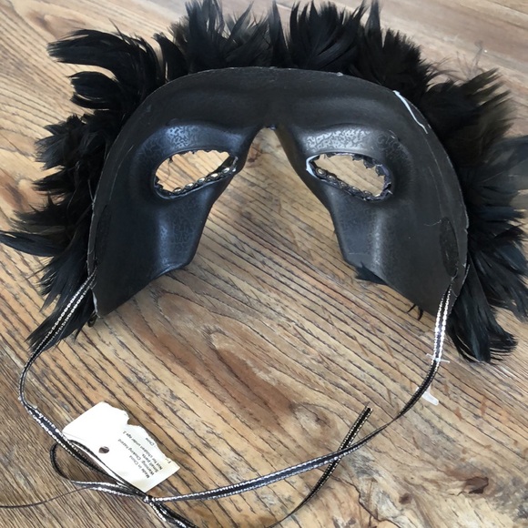 Masquerade Party Masks - Picture 6 of 13